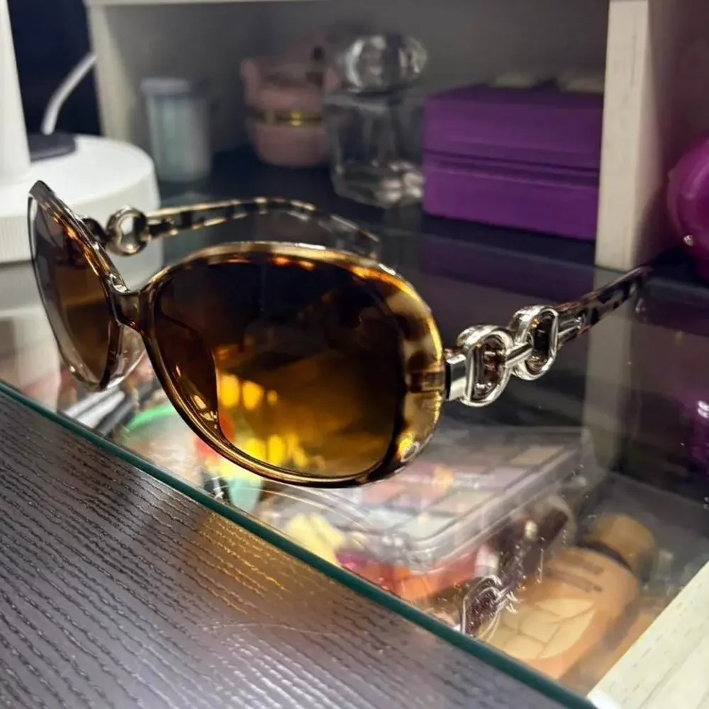 Women's Sunglasses Brown oversized y2k tortoise shell